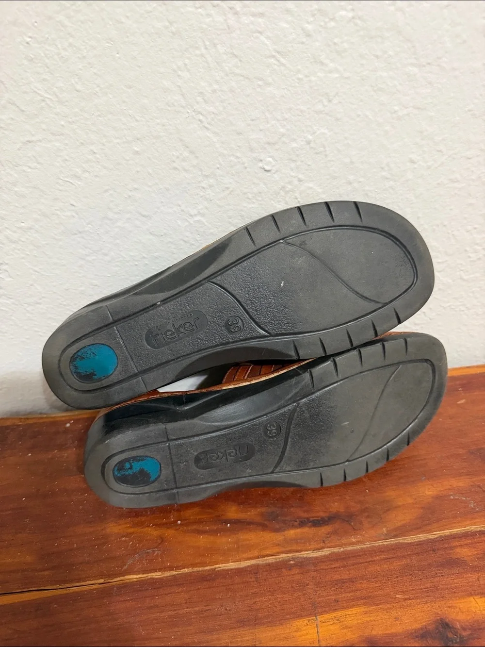 Rieker Woven Leather Sandals Size 39